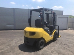 Xe nâng dầu komasu FD25C-17-339599