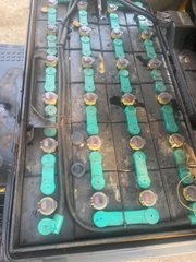 Xe nâng điện ngồi lái FB20AF-12-841635