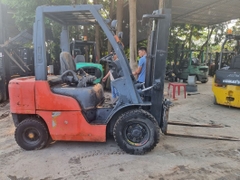 Nissan KDN-Y1F2A25-000687