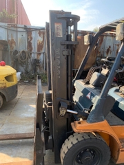 Toyota 7fd25 - 13843