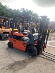 Xe điện ngồi lái Toyota - Nhật bản FB25-13193