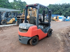 Toyota 02-8FD25-33690