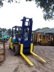 Xe nâng Komatsu xoay càng FD40T-7-103674