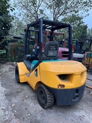 Komatsu FD30T-16-748613