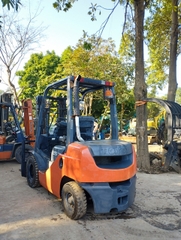 Toyota 02-8FD25-74368