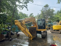 Komatsu PC138US-2-2841