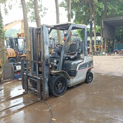 Nissan Y1F2A25-004057