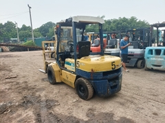 Komatsu FD30-11-472202