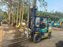 Komatsu FD30T-12/M151A-512637