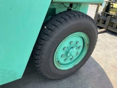 Mitsubishi FD90/F32-50008