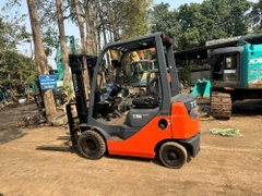 Toyota 02-8FD15/8FD15-11403