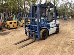 Komatsu FD28-11/M117A-331023