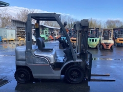 Nissan YL02A20/YL02-002708