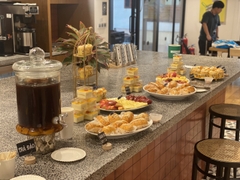 Tea Break 06
