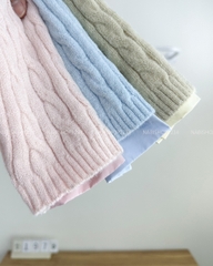 Áo Sơ Mi Số 197-D Set Kèm Cardigan Gấu