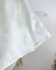 Áo Dài Số 18-C Tơ Thêu Hoa Cổ Nơ