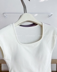 Áo Croptop Số 210-L 293 Tay Hến Cổ Vuông