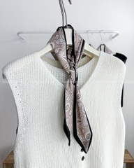 Áo Len Số 110-D SN + Khăn Thổ Cẩm