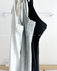 Áo Croptop Số 200-D 1039 2S Lai Thêu Chữ