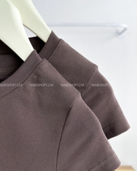 Áo Thun Số 99-D 2975 Babytee Trơn Cổ Tròn