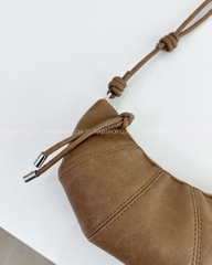 Túi Số 122-H 2630 Da Đeo Chéo Sừng Bò
