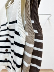 Áo Khoác Số 341-A Gile Kẻ Cổ V