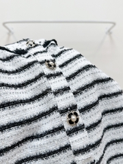 Áo Len Số 120-C 2299 Trễ Vai Kẻ