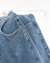 Quần Short Số 167-B 7338 Ngố Jean Thêu Túi