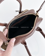 Túi Số 180-H Đeo Chéo Da Chio + MK Gấu