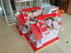 Thùng phong bì ngôi nhà 2 mái thường màu đỏ