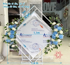 Tấm phông chính Alu vuông 1m không hoa