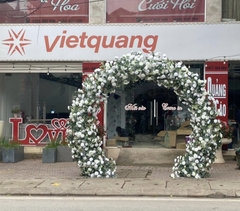 Cổng cưới chữ O hoa trắng