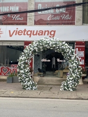 Cổng cưới chữ O hoa trắng