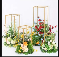 Đôn tráp đế vuông 4 nan thẳng màu vàng