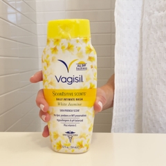 VAGISIL SCENTSITIVE SCENTS DAILY INTIMATE WASH WHITE JASMINE: Dung Dịch Vệ Sinh Phụ Nữ - Sạch Dịu Nhẹ, Dưỡng Ẩm & Hương Hoa Nhài Tinh Tế