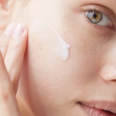 Bioelements Barrier Fix Daily Hydrator – Kem Dưỡng Làm Dịu Và Phục Hồi Hàng Rào Da Nhạy Cảm
