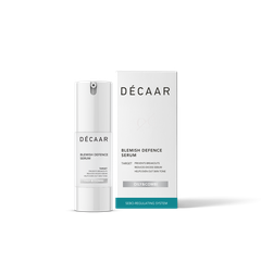 DÉCAAR BLEMISH DEFENCE SERUM 30ML: Tinh Chất Vi Kim Hỗ Trợ Giảm Mụn, Mờ Thâm Và Làm Thông Thoáng Lỗ Chân Lông