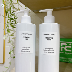 COMFORT ZONE ESSENTIAL MAX SIZE KIT – BỘ SẢN PHẨM LÀM SẠCH DA ESSENTIAL MILK 380ML & ESSENTIAL TONER 380ML