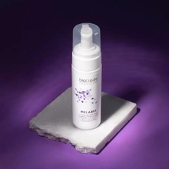 BIOTRADE MELABEL WHITENING CLEANSING FOAM / SỮA RỬA MẶT LÀM SÁNG