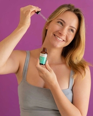 PURE & CARE HYALURONIC ACID / TINH CHẤT DƯỠNG ẨM, LÀM GIẢM NẾP NHĂN