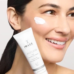 AGELESS TOTAL RESURFACING MASQUE / MẶT NẠ LÀM SẠCH SÂU, GIẢM BÍT TẮC VÀ LÀM SÁNG DA