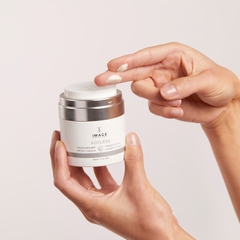 AGELESS TOTAL OVERNIGHT RETINOL MASQUE / MẶT NẠ NGỦ TÁI TẠO TẾ BÀO MỚI VÀ TĂNG SINH COLLAGEN 2 TRONG 1