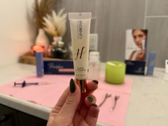 HYDRINITY LUXE LIP HYDRATOR / DƯỠNG MÔI CĂNG MỌNG & PHỤC HỒI SAU LIỆU TRÌNH 