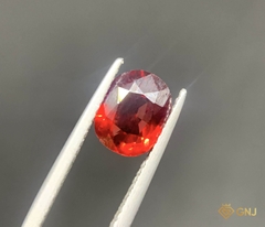 Viên đá Garnet tự nhiên