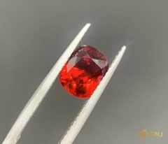 Viên đá Garnet tự nhiên