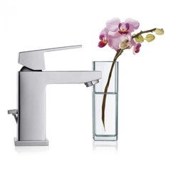 Vòi chậu Lavabo Grohe Eurocube 23445000 nóng lạnh