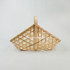 Giỏ tre quai ngang