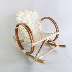 Ghế mây bập bênh