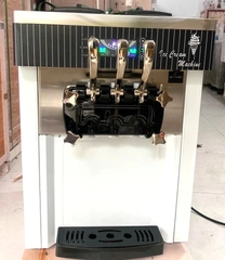 Máy làm kem YIKAFU-8218T