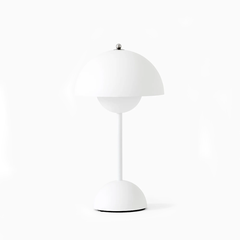 FLOWERPOT, VP9 TABLE LAMP by NanoHome